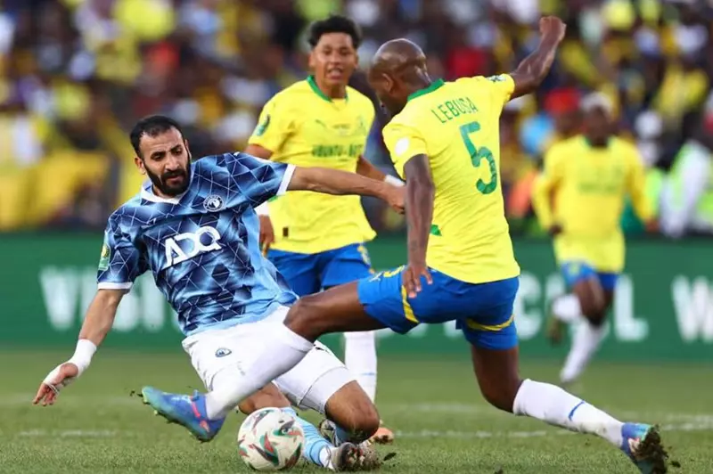 مهند لاشين خلال مباراة بيراميدز وصنداونز